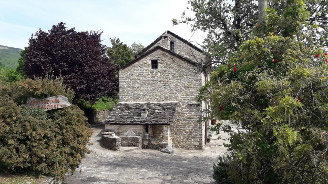 Vila Ca' D'Alfieri Bardi Exteriér fotografie