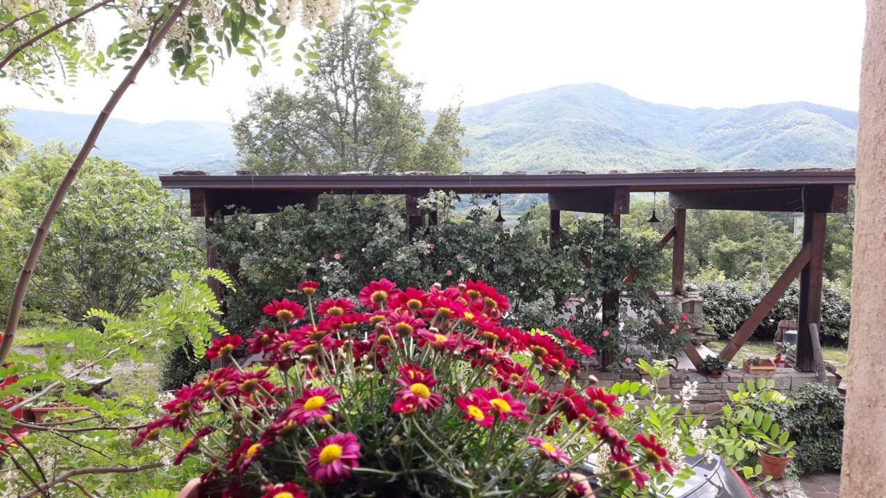 Vila Ca' D'Alfieri Bardi Exteriér fotografie